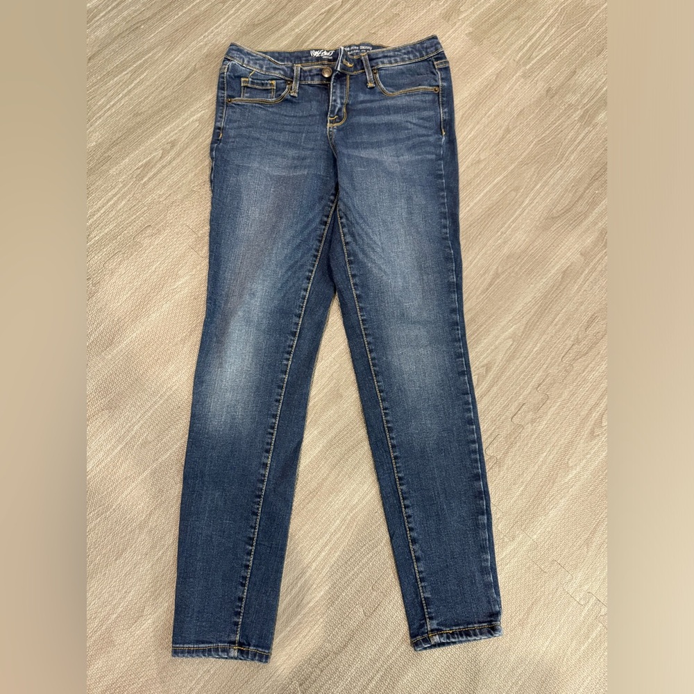 Women’s Mossimo jeans size 2s